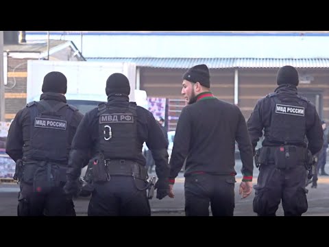 Видео: Рейд по миграции оперативная съёмка  POLICE  SPECIAL FORCES