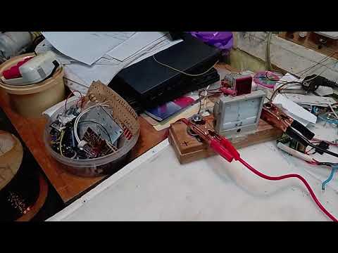 Видео: Импульсный инвертор вредитель исправлен и модернизирован.