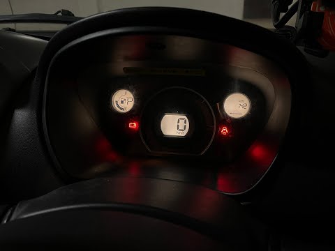 Видео: Прошивка Mitsubishi Imiev после перепака / Mitsubishi Imiev reprogramming after battery upgrade