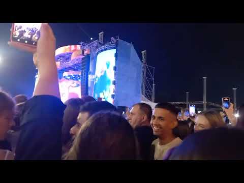 Видео:  Мот. День города Минска. 13.09.2025.