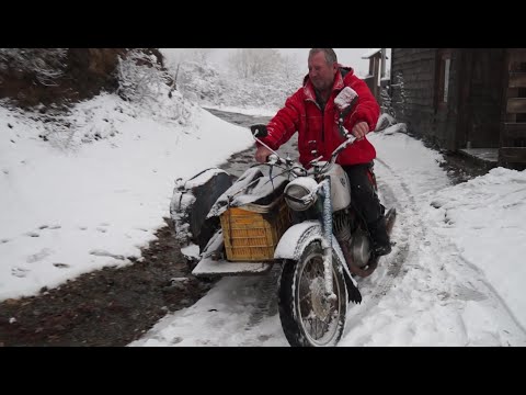Видео: Разходка с ретро мотор с кош в планината/Цялото предаване /Споделено с ТВ Запад