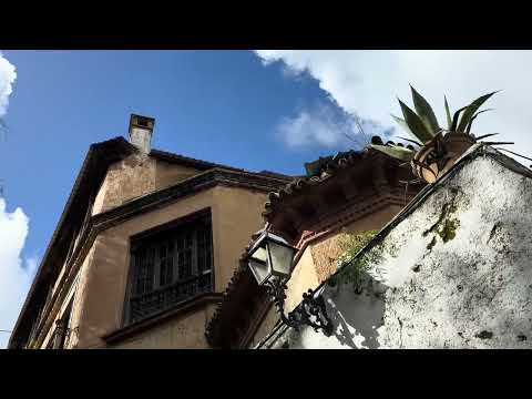 Видео: Испания. Город Ронда, знаменитый Новым мостом над пропастью и корридой.