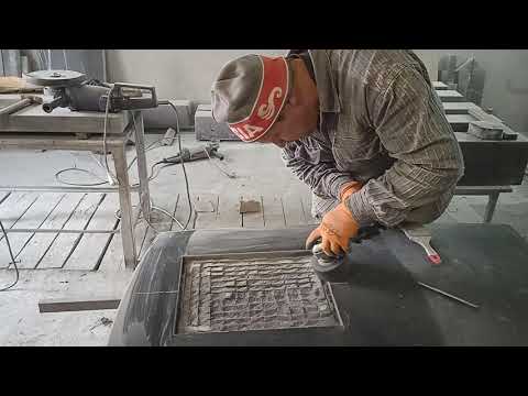 Видео: Вмуровка портрета в гранитный памятник