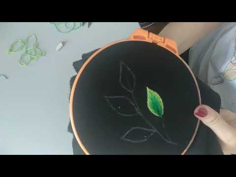 Видео: Вишиваємо гладдю листочок/ Урок 1/   художня гладь/ embroidery DIY tutorial