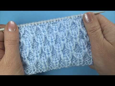 Видео: Замечательный узор для шапки   Knitting stitch   Узор спицами 58