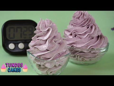 Видео: ОЧЕНЬ сливочное и дешевое швейцарское безе | С джемом из красных фруктов | Готов за 15 минут