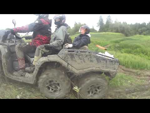 Видео: Вездеход ЛитЛ, BRP Can-Am Outlander 6x6 1000 и CFMOTO ZFORCE 1000 в грязи.