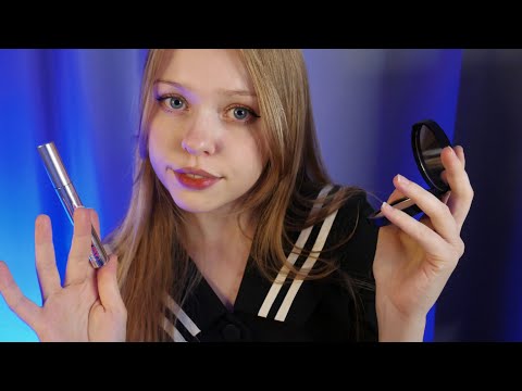 Видео: ✨АСМР Старшая сестра накрасит тебя в школу | ASMR Big sis does your makeup✨