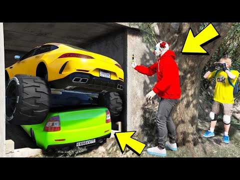 Видео: ПОДСМОТРЕЛ И УГНАЛ ВСЕ ТАЧКИ! ЗАТРОЛЛИЛ YURACH! ОН ФУФЕЛ! БИТВА АВТОУГОНЩИКОВ В ГТА 5 ОНЛАЙН!