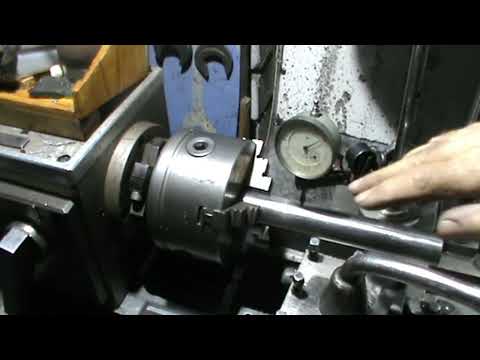 Видео: Проверка точности токарного станка инструментальным уровнем