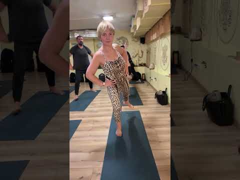 Видео: Йога Ольга Шакти | Открытая Йога в прямом эфире!