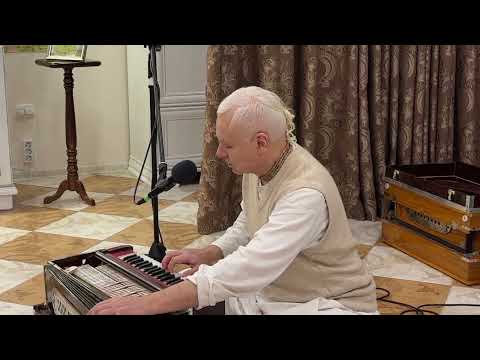 Видео: Е.М. Ачьюта Прия Прабху : Забота о преданных - основа общины