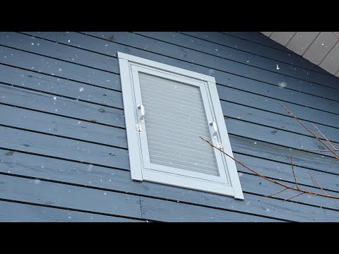 Видео: Наличники на слуховое окно чердака