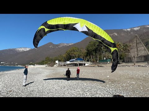 Видео: Наземка с однослойным парапланом Орлан 19м2