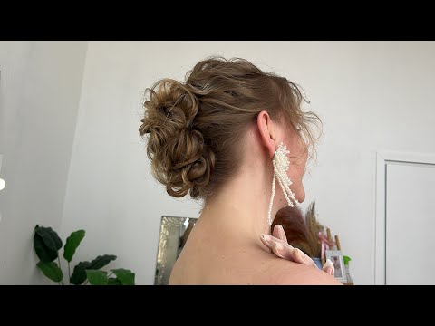 Видео: Текстурная прическа средний пучок - восьмерка