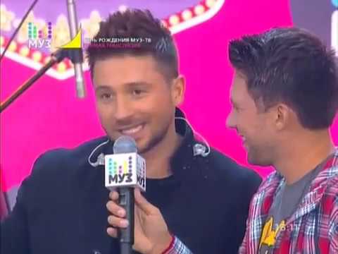 Видео: Партийная зона 2017.10.08. DVOE - Интервью