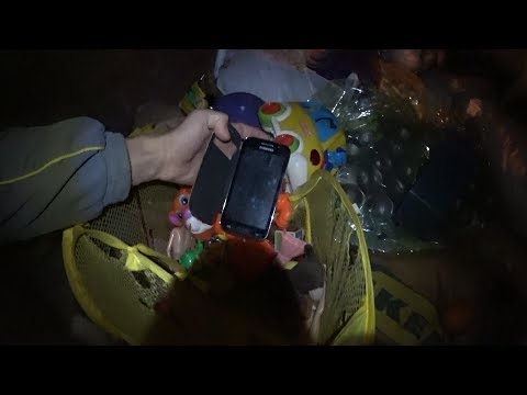 Видео: Мои находки в мусорных баках! Нашёл ноутбук! Крутые видеокарты! Samsung Galaxy s4! И многое другое!