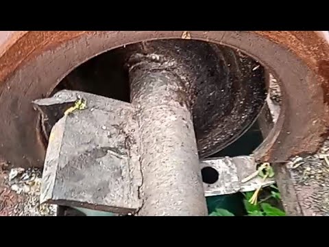 Видео: Противорежущая.Шнековый измельчитель веток.