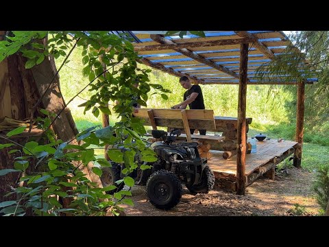 Видео: ЕДЕМ В ИЗБУ В ТУМАН! ПЕРВАЯ ВСТРЕЧА С ЛОСЕМ! КОСИМ ТРАВУ У ИЗБЫ | НОВАЯ ЛАВКА И ОБРАБОТКА ДЕРЕВА