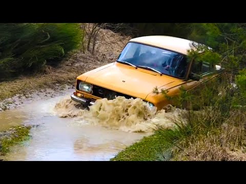 Видео: ДЖИПЕРЫ БЫЛИ В ШОКЕ КОГДА УВИДЕЛИ МОСКВИЧ 2140 OFFROAD В ЛЕСУ