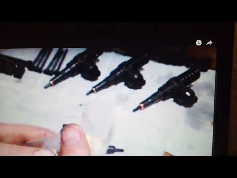 Видео: Часть 1 vw touareg 2.5 R5 дизельное топливо в картере двигателя, мой способ устранения проблемы!!!