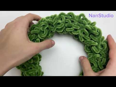 Видео: РОЖДЕСТВЕНСКИЙ ВЕНОК ИЗ СИНЕЛЬНОЙ ПРОВОЛОКИ. ВАРИАНТ 1