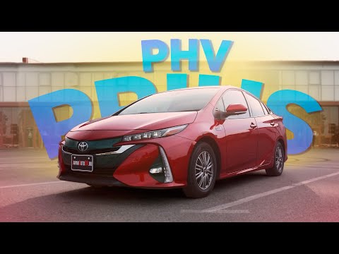 Видео: TOYOTA PRIUS PHV из Японии. Какой реальный расход у Prius PHV.