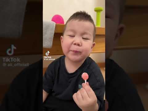 Видео: Амирді сағынғандар барма? 🥰💞🐥🤩😁😄😘🥳😍🐣#амир