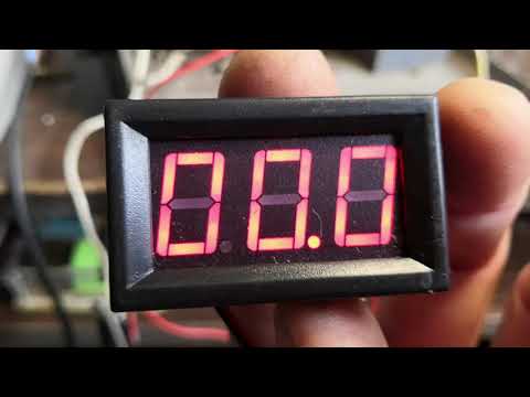 Видео: Цифровой китайский вольтметр для ЛАТРА