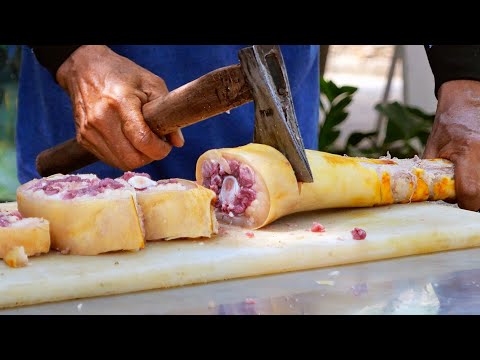 Видео: Тайская еда - Гигант говядина бычий хвост авокадо Зеленый карри Бангкок Таиланд