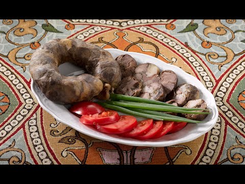 Видео: Что татары готовят из конины? Как приготовить казы дома?