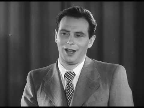 Видео: Пётр Селиванов / Pyotr Selivanov - Девушка московская, 1942