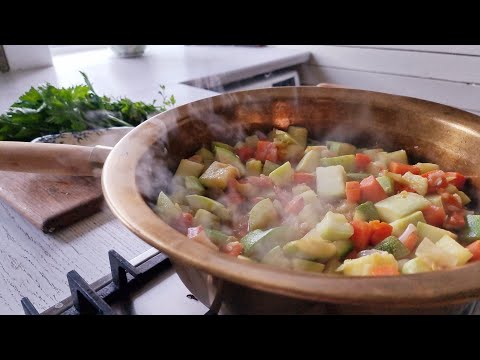 Видео: БОЛЬШЕ КАБАЧКИ НЕ РАЗДАЮ | ЛЕНИВАЯ КАБАЧКОВАЯ ИКРА ПРОСТОЙ РЕЦЕПТ