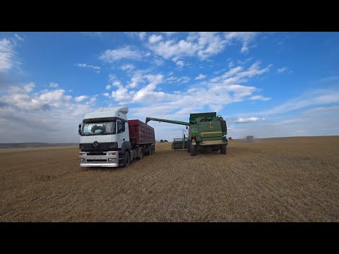 Видео: Mercedes-Benz Axor КАКОВ ОН В ПОЛЕ  В СРАВНЕНИИ С КАМАЗОМ - МАЗОМ  ПЕРВОЕ ВПЕЧАТЛЕНИЕ ВЛАДЕЛЬЦА