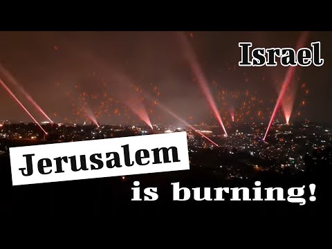 Видео: Самое красочное ночное лазерное шоу в Иерусалиме