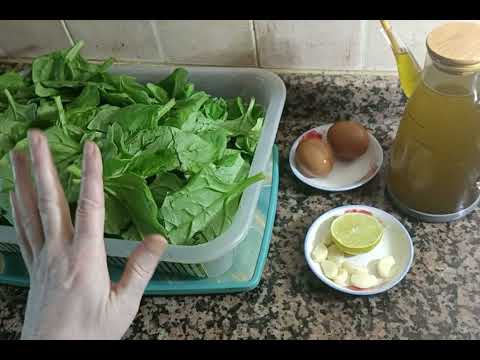 Видео: Готовим полезный шпинат таким образом, чтобы сохранить все его полезные и ценные компоненты. #гот...