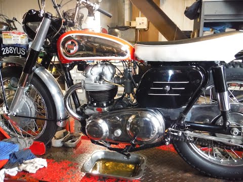 Видео: Norton Nomad — Еще больше мыслей о предотвращении утечек масла, все ближе к готовности к работе.