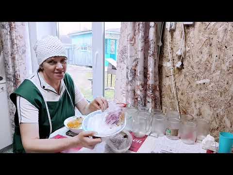 Видео: С утра чистили колодец, приготовила солянку на зиму.