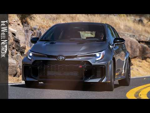 Видео: Toyota GR Corolla Premium Plus 2026 года | Цвет Heavy Metal/Supersonic Red | Вождение, Экстерьер ...