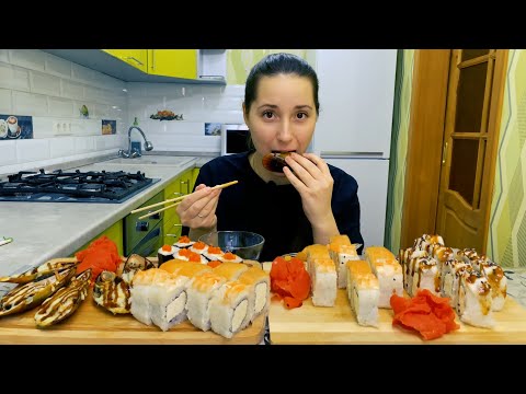 Видео: РОЛЛЫ И ЗАПЕЧЕННЫЕ МИДИИ/MUKBANG