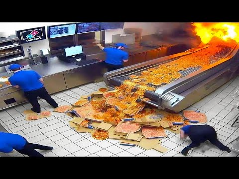 Видео: ИДИОТИ НА РАБОТА!