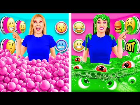 Видео: 1000 Загадочных Кнопок и Только Одна Тебя Спасет | Фантастические Лайфхаки с Едой от Fun Challenge