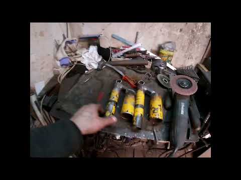 Видео: УЖАСЫ ГАРАЖА САНТЬЯГО
