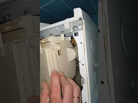 Видео: Вибрирует стиральная машина Samsung #ремонтстиральноймашины #Samsung