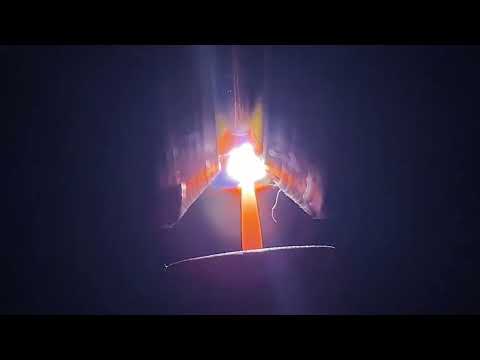 Видео: ПРО корень в потолке от первого лица-теперь 2 ключевых кадра вместе