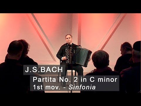 Видео: J.S.BACH: Partita 2 C minor BWV 826 ACCORDION - 1st mov. Sinfonia Fenyuk Бах Партита 2 Фенюк баян