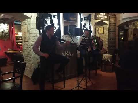 Видео: Дуэт РакиЯ - Сербская музыка& Юрий Пашалы - Трактор коло (Радойка Живкович)