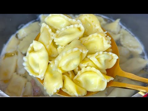 Видео: НАГРАДИТЬ МЕДАЛЬЮ🥇ТОГО КТО ПРИДУМАЛ ТАК ГОТОВИТЬ ВАРЕНИКИ!ПРОСТО И ВКУСНО НЕВЕРОЯТНО За Копейки!