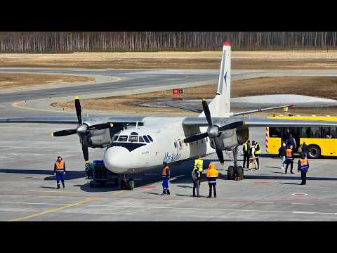 Видео: 52-летний Ан-24 а/к ИрАэро | Рейс Талакан — Ленск | Ледоход в Ленске (2 часть)