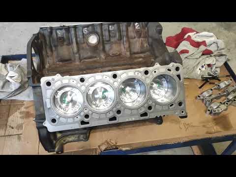 Видео: Сборка двигателя 1vd-ftv Toyota Land Cruiser часть 3